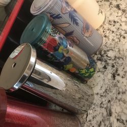 Starbucks Cups & Stanley Cup No Straws. 