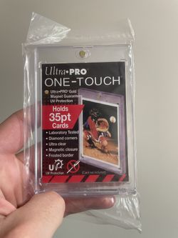 Ultra Pro One Touch UV protected