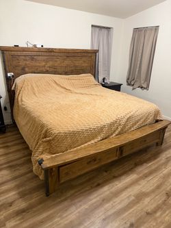 Wood California king bed frame