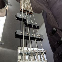 Yamaha Bass TRBX174-EW Black Translucent 