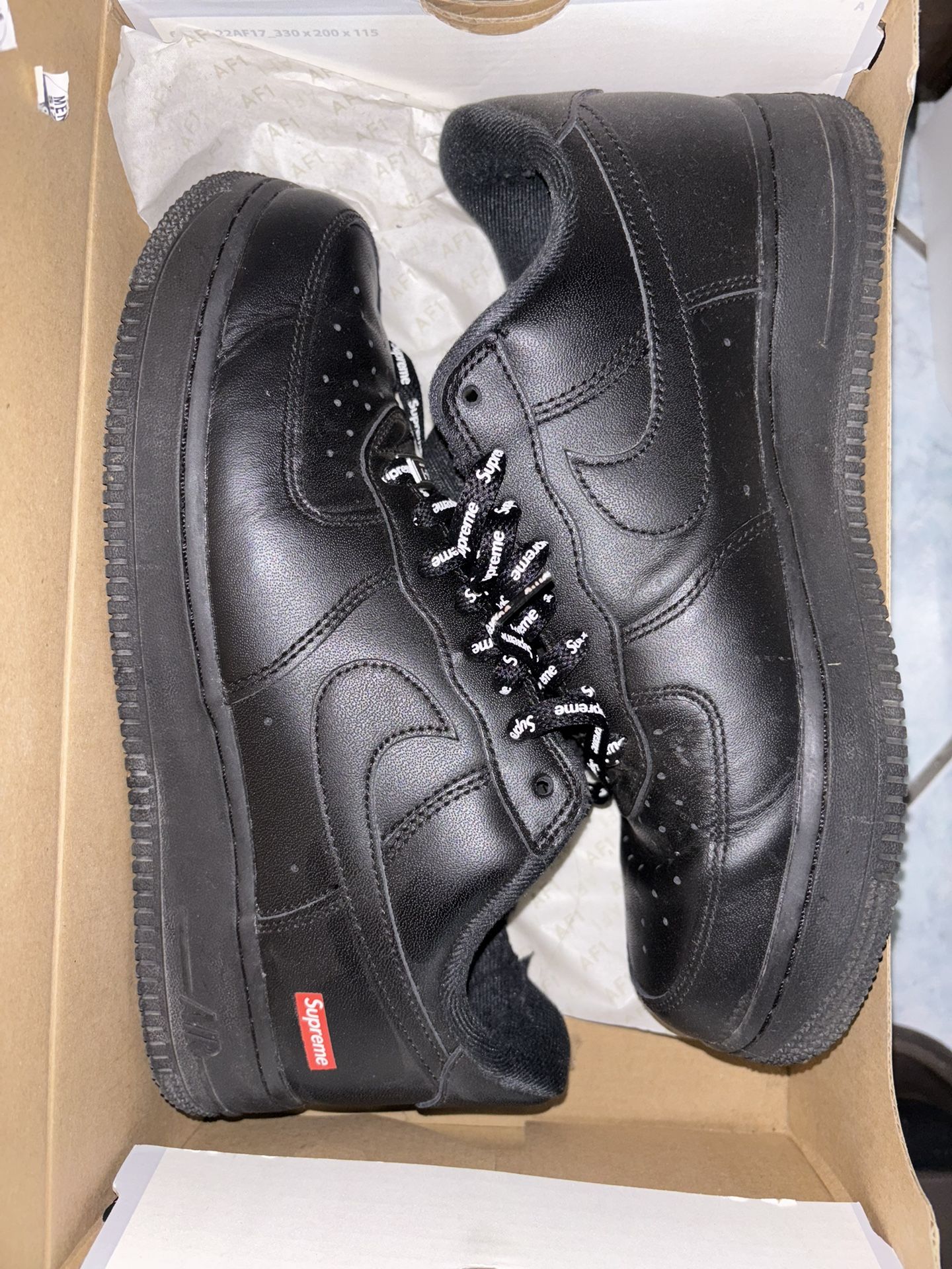Supreme Air Force Size 8 No Box