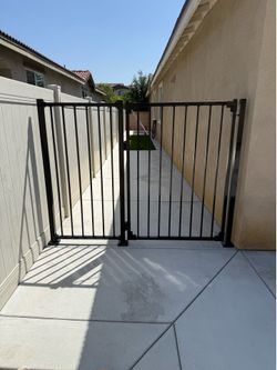 STEEL FENCE PANELS & GATES - FENCING