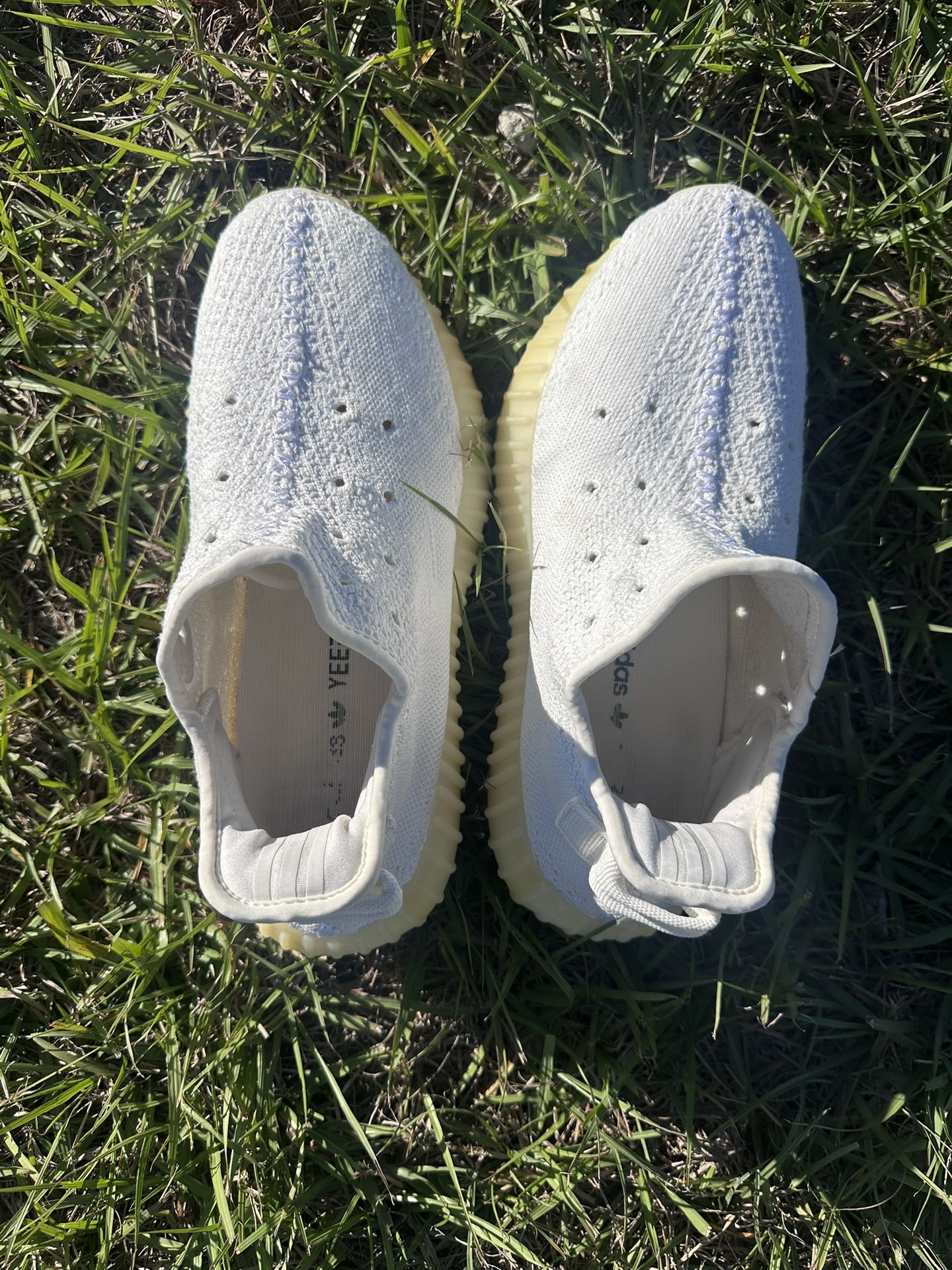 Adidas Yeezy Boost 350 V2 Cream Triple White size 8 Used