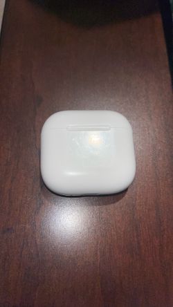 AirPod 4 AMC noise cancellation