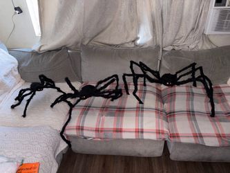 Halloween Giant Hairy Spider Decorations Set of 3