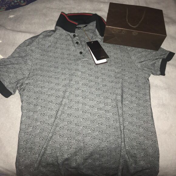 Gucci shirt large BRAND NEW