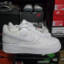 NIKE AIR FORCE 1 LOW SP BILLIE EILISH TRIPLE WHITE size 5