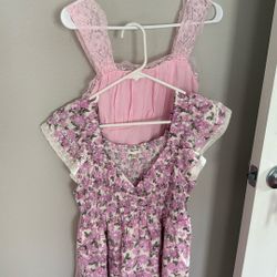 Brand New Summer Dresses , Size M 20$ 
