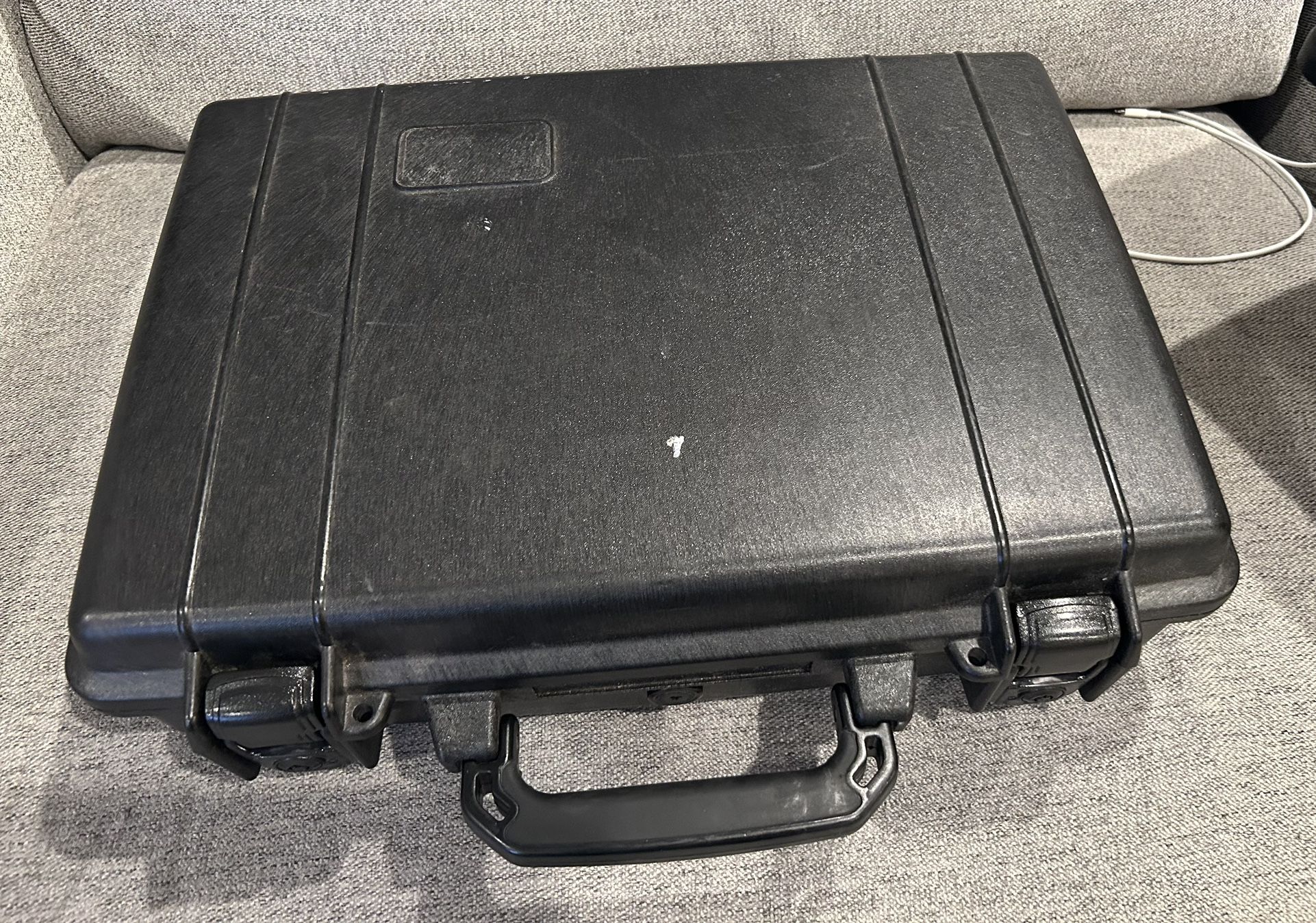 PELICAN 1470 PROTECTOR LAPTOP CASE (3 available)