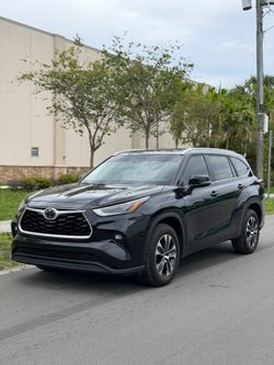 2024 Toyota Highlander