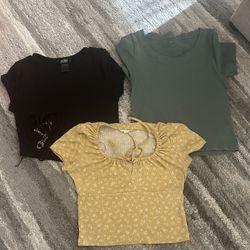Teenage Girls Clothes Size Small/ Large
