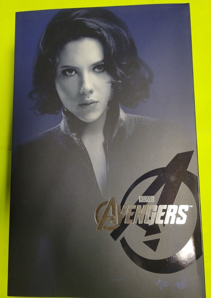 Hot Toys 1/6 The Avengers Black Widow (MMS178)