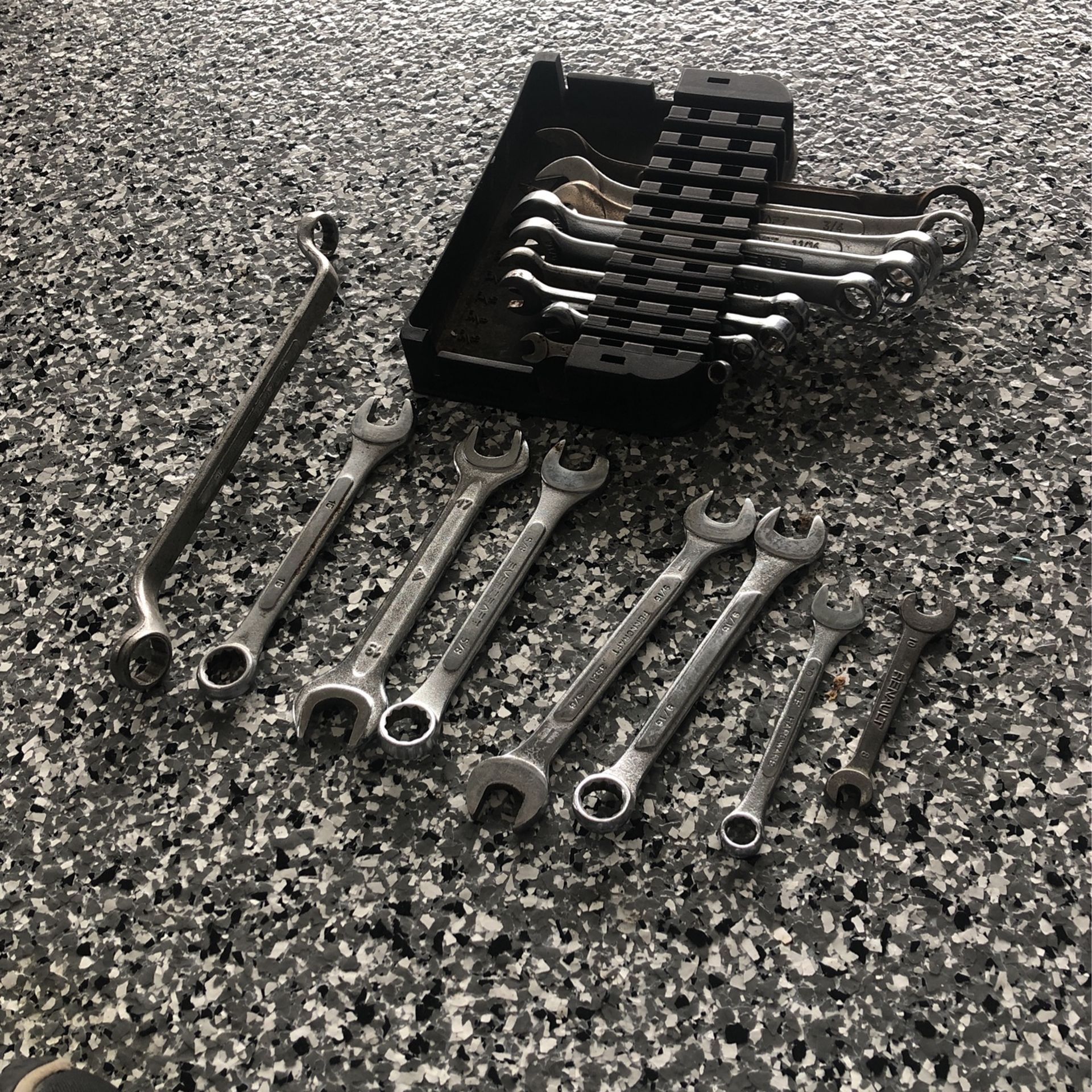 Metric & Standard Wrenches