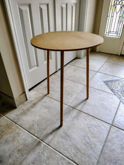 FOUR Display Tables - Take Apart for Easy Storage