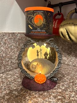 Nightmare before Christmas x bath and body candle