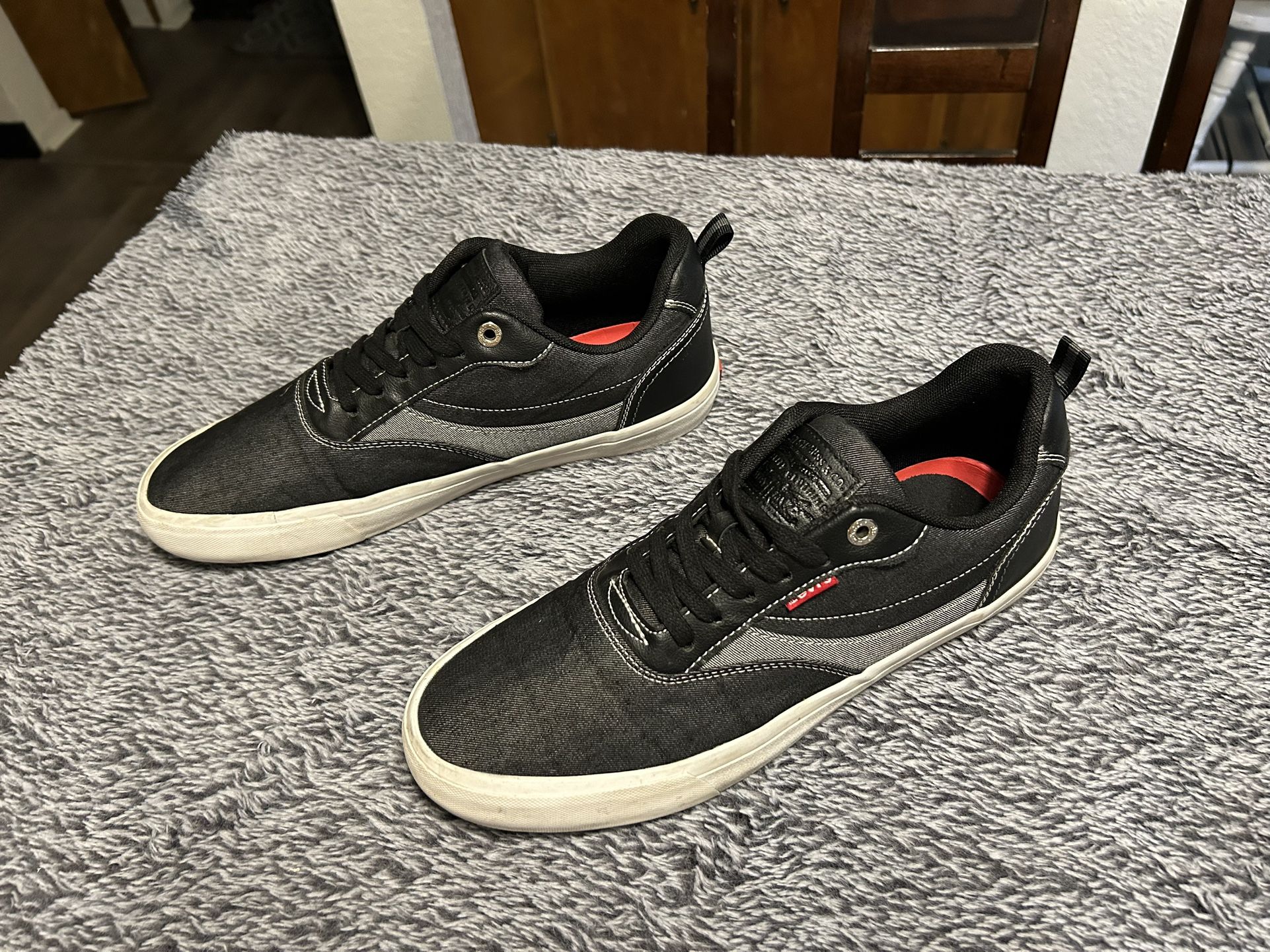 Levi’s Men’s Shoes 