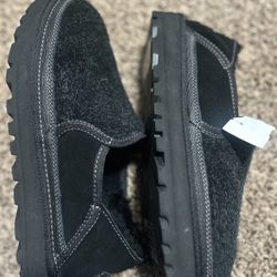 Ugg Black Hayden Slip On Suede/ Sheepskin 