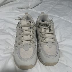 ZeroXposur Women Colorado Low Top Water Proof Hiker Boots