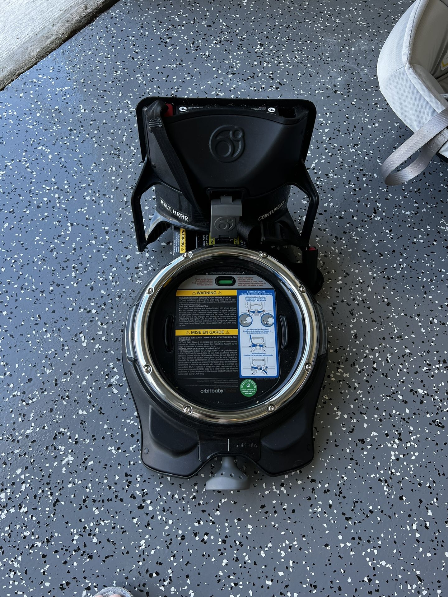 Orbit Baby Car Seat & Base