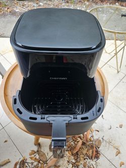 $25....Air fryer in GREAT working condition with very low noise level.