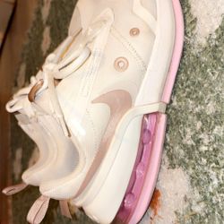 Women’s Nike Air 