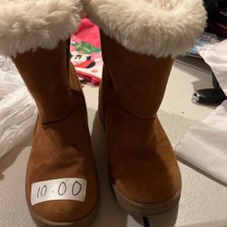 Snow boots Girls Size 3 
