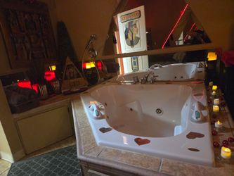 2 person jetted jacuzzi