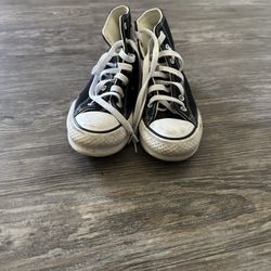 Kids converse shoes