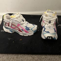 Balenciaga Runners