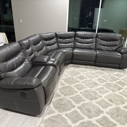 Premium Dyed Leather Power Reclining Sectional – 3 Motion Seats