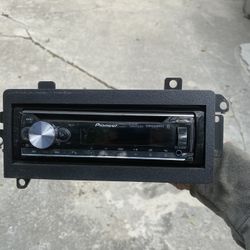 Pioneer Stereo $120