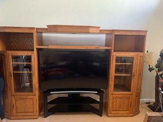 Free entertainment center