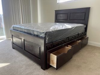 Queen Bed And Mattress With Drawers