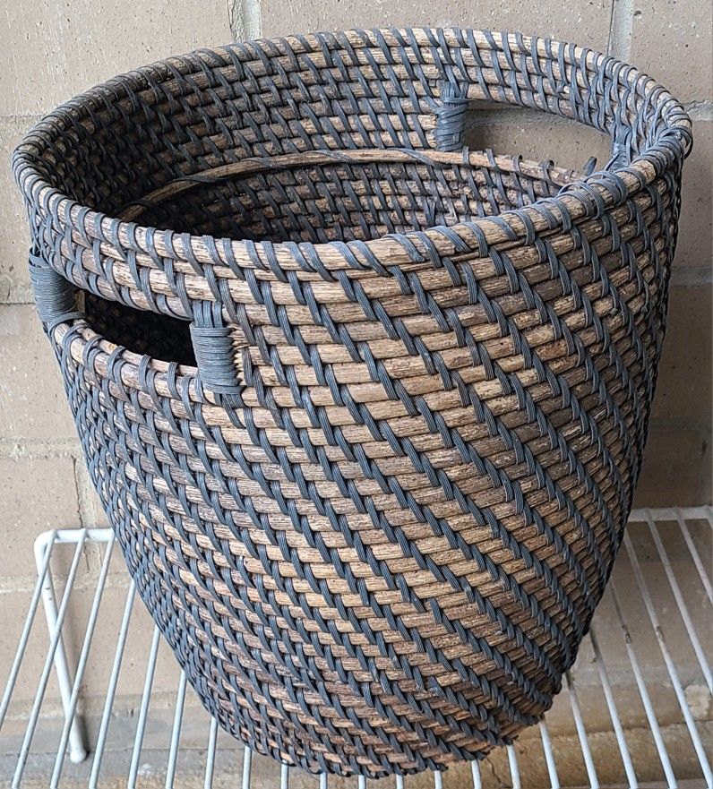 Woven Plant Pot