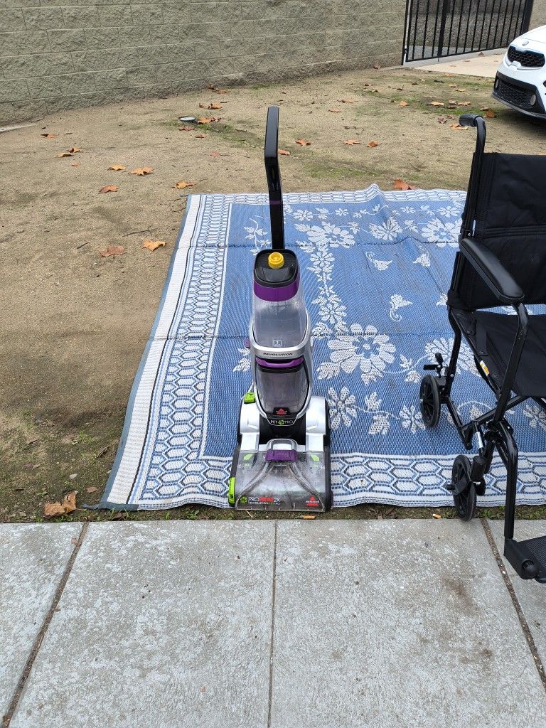 Shampooer Revolution Pet Pro In Excellent Condition