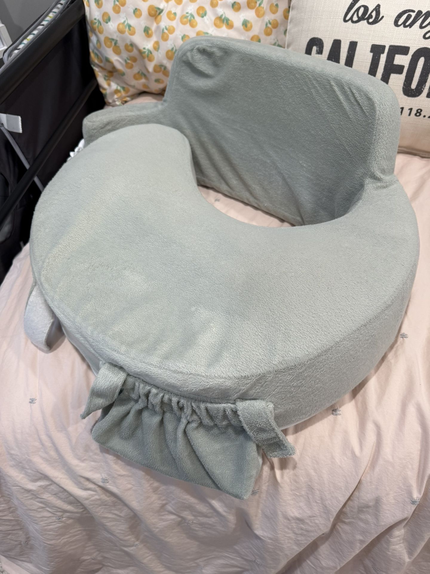 My Brest Friend Super Deluxe Nursing Pillow