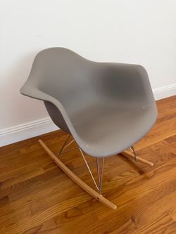 Eames-Style Mid-Century Modern Rocking Chair – Gray