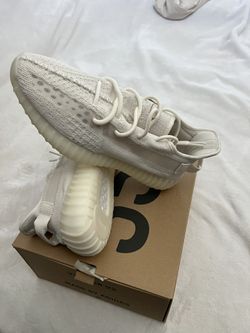 YEEZY BOOST 350 V2 Sz11.5