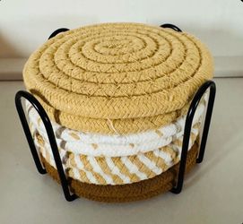 Set of 8 Woven Coasters w/ Holder $10 NEW