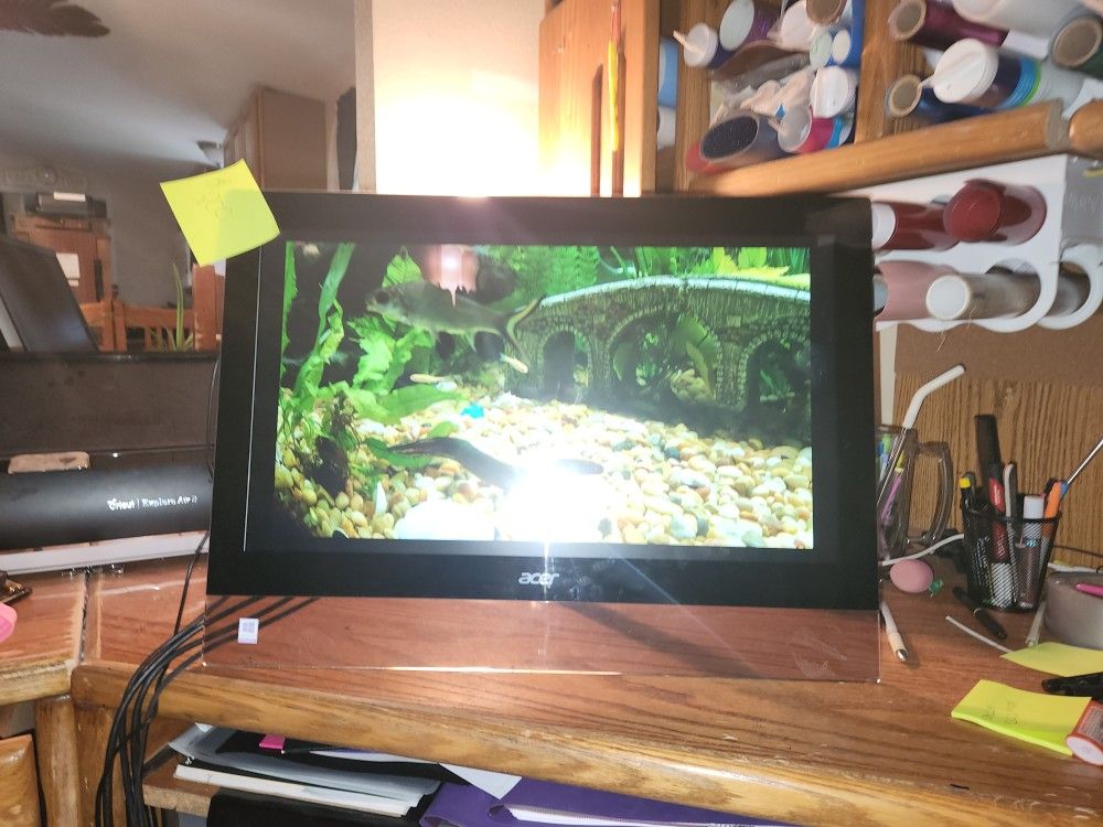 ACER Touchscreen Monitor