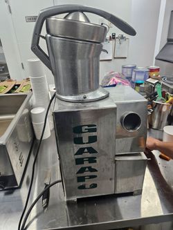 Guarapo Machine