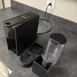 Nespresso Essenza Mini Coffee Machine