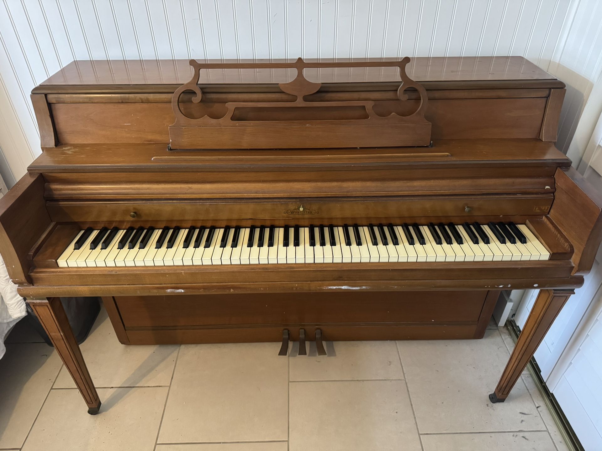 Wurlitzer Piano