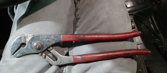 Blue-point Large Pair Of Channel Locks
