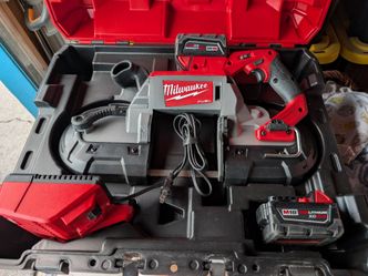 Milwaukee M18 Band Saw