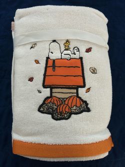 Snoopy "Halloween" White 2-Pack Bathroom Hand Towels Embroidered