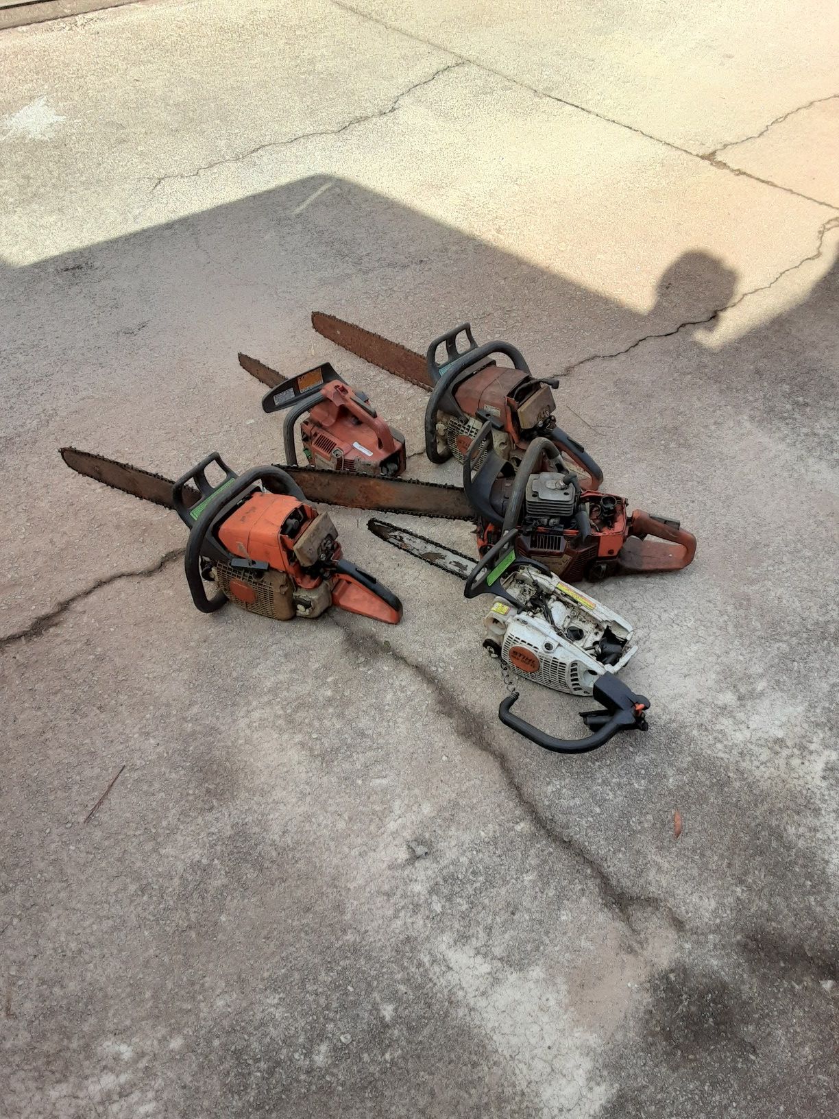 Chainsaw parts