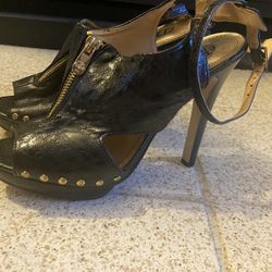 Dereon Womens Heels Size 9