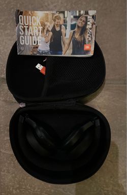 JBL Bluetooth/noise canceling headphones