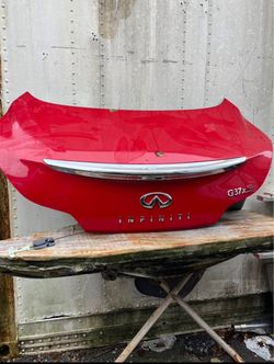 Infiniti G37xs coupe trunk